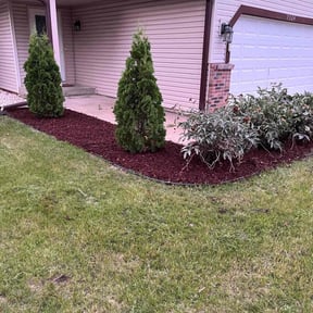 Mulching by Green Thumb Lawn Maintenance LLC reviewed on August 16, 2025