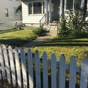 Bush Trimming by Moon's lawn care company reviewed on August 20, 2025