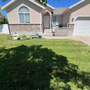 landscaping by Noah Person (redhotlawnservice) reviewed on August 15, 2025
