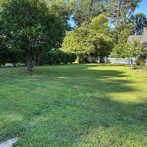 yard service by Kr lawncare reviewed on January 21, 2026