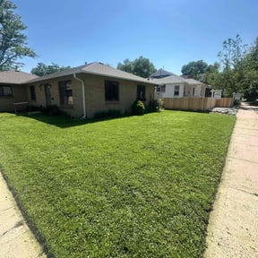 yard work by Dreb Landscaping reviewed on August 16, 2025