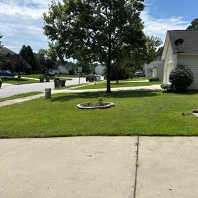 landscape maintenance by Jared and sons reviewed on August 18, 2025