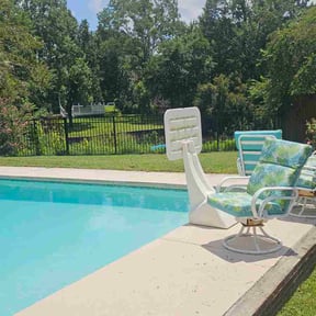 yard service by BJ Mowing LLC reviewed on August 16, 2025