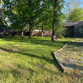 yard care by Cross County Lawn and Landscape reviewed on November 24, 2025