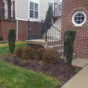 lawn care services by Brooks lawn Care reviewed on May 11, 2024