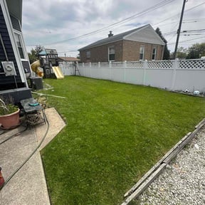 gardening service by Clean Slate Cleaning &amp; Lawn Care Services reviewed on November 19, 2025