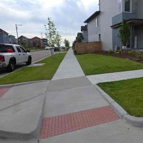yard maintenance by 5G LawnCare reviewed on August 15, 2025