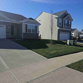 lawn service by RK Lawncare reviewed on April 29, 2024