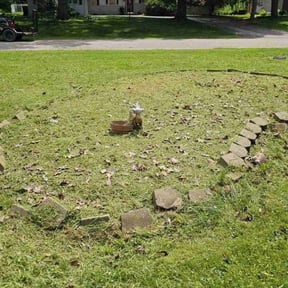 Flower Bed Weeding by Towery&#039;s Lawn Care reviewed on October 19, 2025