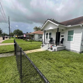 lawn care by Austin Joe's Lawn Company reviewed on November 9, 2017