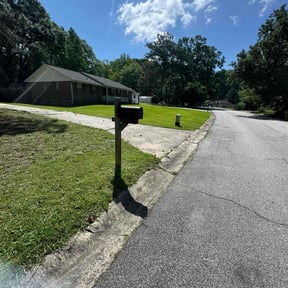 lawn service by Martin LLC reviewed on August 21, 2025