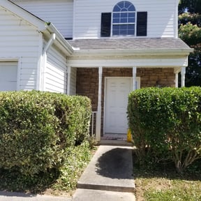 Bush Trimming by HRF Lawn Care Plus reviewed on August 17, 2025