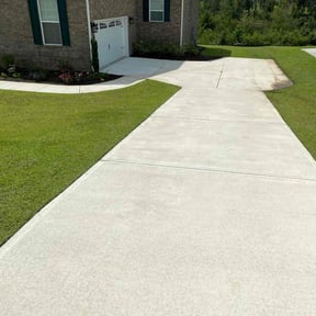 gardening service by Niles Lawn Services reviewed on August 17, 2025