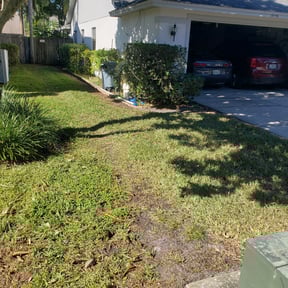 Bush Trimming by kumler lawn care reviewed on August 19, 2025