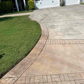 residential landscaping by Barkley's Landscaping, LLC reviewed on August 18, 2025