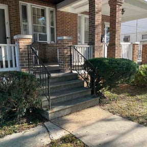 Bush Trimming by Lampkin Lawn &amp; More reviewed on September 4, 2021