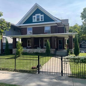 landscaping by Glenda&#039;slandscaping reviewed on May 14, 2024