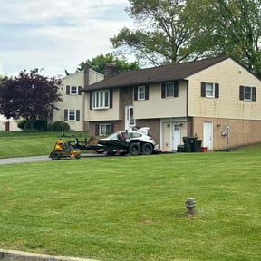 lawn care services by Let&#039;s go!! property management reviewed on August 21, 2025