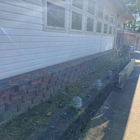 Flower Bed Weeding by MPP Landscaping reviewed on August 17, 2025