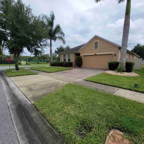 yard maintenance by Kyle of All Trades LLC reviewed on November 23, 2025