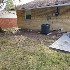 Leaf Removal by Piedmont Landscaping Services reviewed on September 21, 2025