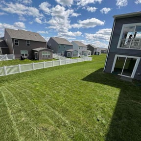 residential landscaping by Michelangelo's reviewed on August 15, 2025