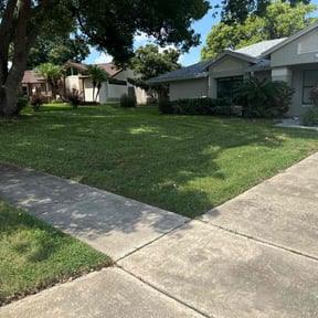 lawn service by Lawn Busters LLC reviewed on June 1, 2022