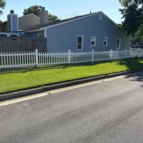 gardening service by Lillibridge Landscaping reviewed on August 16, 2025