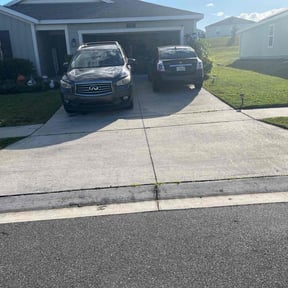 Flower Bed Weeding by ARTHURS LAWN AND LANDSCAPE reviewed on July 15, 2022