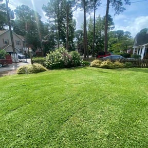 residential landscaping by Rodriquez. &amp; son reviewed on December 8, 2025