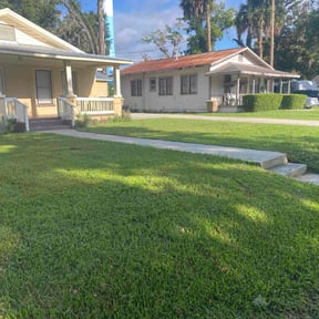 yard care by Sunnyside Lawn care reviewed on August 19, 2025