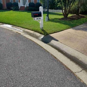 residential landscaping by Isaac reviewed on August 21, 2025