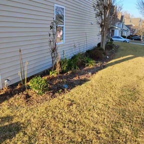Flower Bed Weeding by Top Notch Lawn Care and Masonry Repair llc reviewed on December 1, 2025