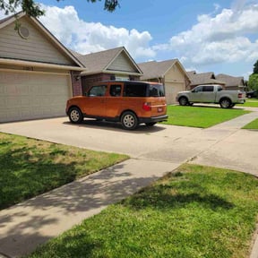 yard care by Anthony's Lawn and Maintenance reviewed on August 19, 2025