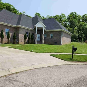 landscape maintenance by Legacy Lawn Services reviewed on August 15, 2025