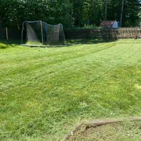 lawn maintenance by J.G.SupremeLandscaping LLC. reviewed on May 7, 2024