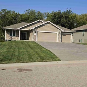 gardening service by Midwest Lawns &amp; More LLC reviewed on December 18, 2025