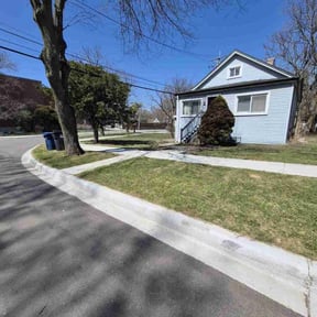 landscape maintenance by Ocampo landscaping reviewed on August 21, 2025