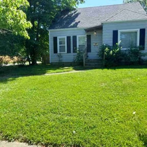 lawn maintenance by MoPro reviewed on June 16, 2025