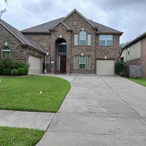 gardening service by Guevara Landscaping reviewed on March 14, 2024