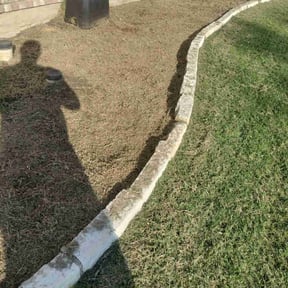 Flower Bed Weeding by Campos landscaping Svs reviewed on November 10, 2025