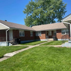 lawn maintenance by Affordable Lawn Care reviewed on May 25, 2025