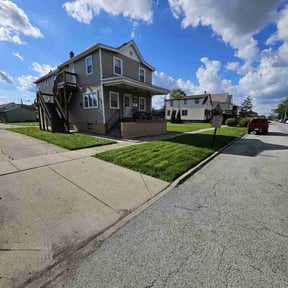 yard care by Scott Turf and Landscape Company reviewed on August 19, 2025