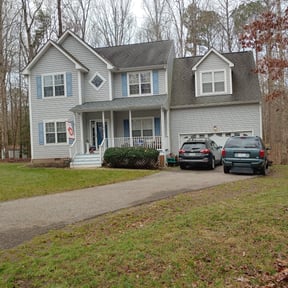 Leaf Removal by RADIANT REACTIONS POOL SERVICES reviewed on September 28, 2025