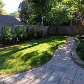 yard maintenance by Kelly 3 Kutz LLC reviewed on August 18, 2025