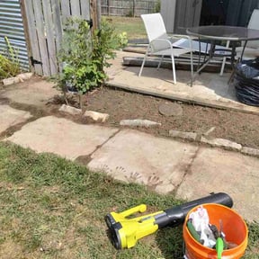 Flower Bed Weeding by Clear Sky Property Services reviewed on August 21, 2026