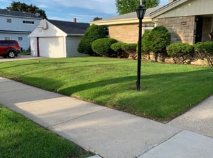 Picture Idea: Milwaukee Wi Lawn Care Service Lawn Mowing From 19