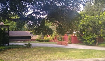 Sealy Tx Lawn Care Service Lawn Mowing From 19 Rated Best 2021 Sealy Tx Lawn Care Service Lawn Mowing From 19 Rated Best 2021