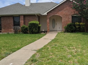 Carrollton Tx Lawn Care Service Lawn Mowing From 19 Rated Best 2020