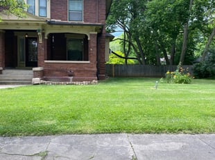 Dayton Oh Lawn Care Service Lawn Mowing From 19 Rated Best 2020